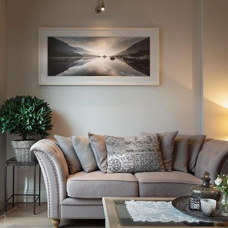 Shrubbery Mews Luxury Apartment 켄마어 외부 사진